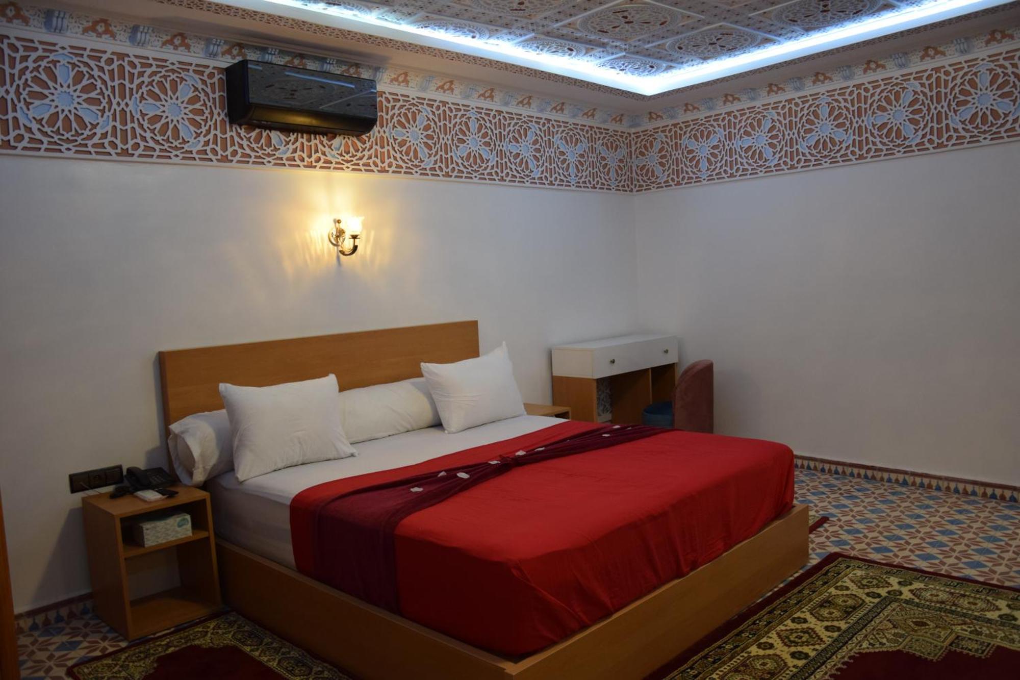 Diyafat Bladi Hotel Oujda Luaran gambar