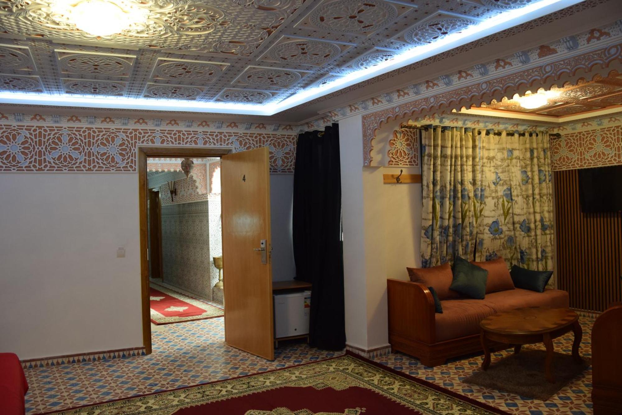 Diyafat Bladi Hotel Oujda Luaran gambar